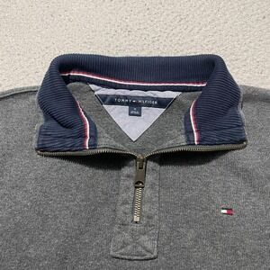 Tommy Hilfiger Quarter Zip – Classic Preppy Essentials Dark Grey Black Medium
